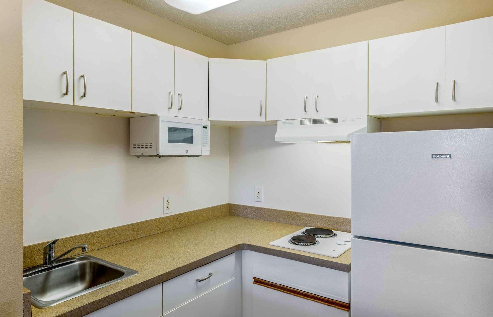 Extended Stay America Suites - Boston - Waltham - 52 4Th Ave Extérieur photo