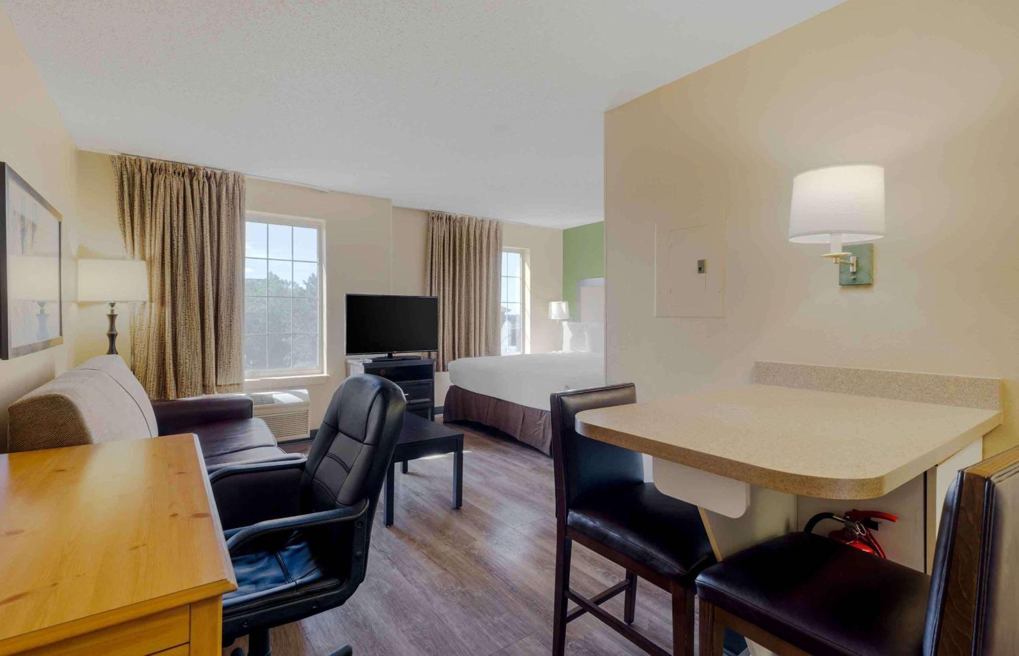 Extended Stay America Suites - Boston - Waltham - 52 4Th Ave Extérieur photo