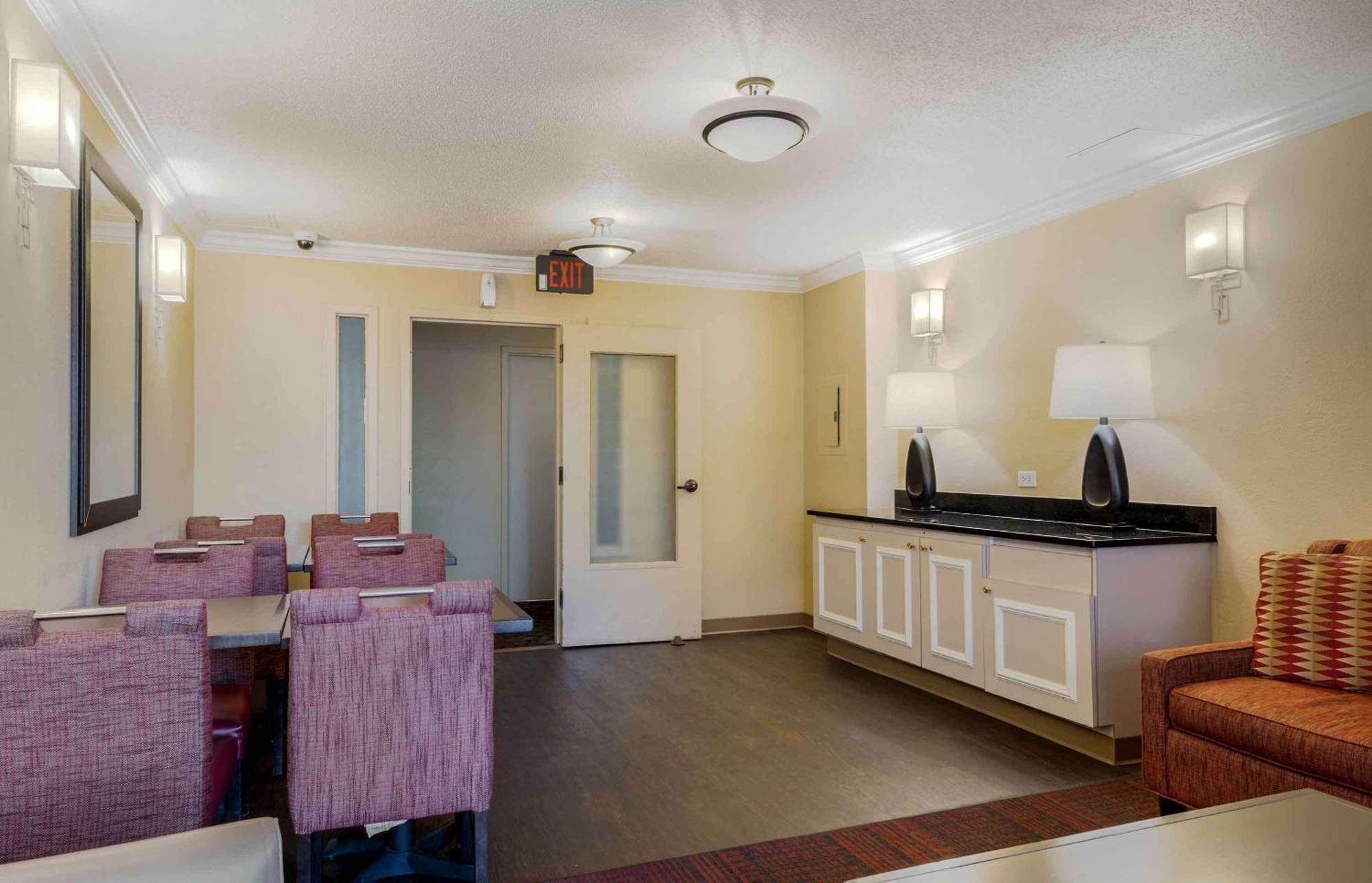 Extended Stay America Suites - Boston - Waltham - 52 4Th Ave Extérieur photo