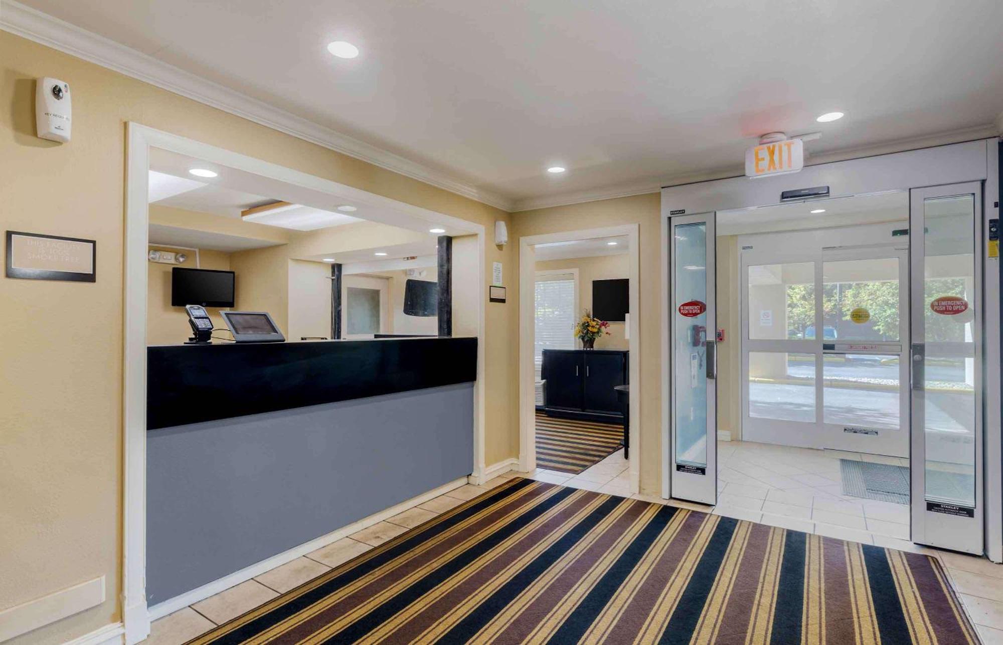 Extended Stay America Suites - Boston - Waltham - 52 4Th Ave Extérieur photo