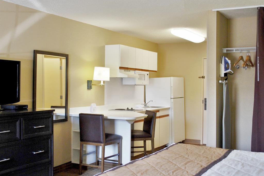 Extended Stay America Suites - Boston - Waltham - 52 4Th Ave Extérieur photo